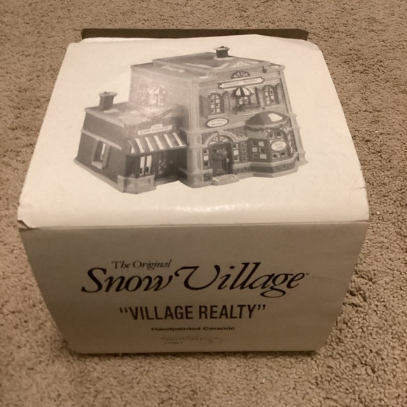 Department 56 Snow Village- Village Realty - Picture 5 of 5